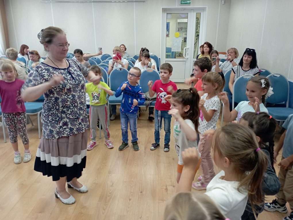 Утренник Игры «Быстрее, выше, сильнее»