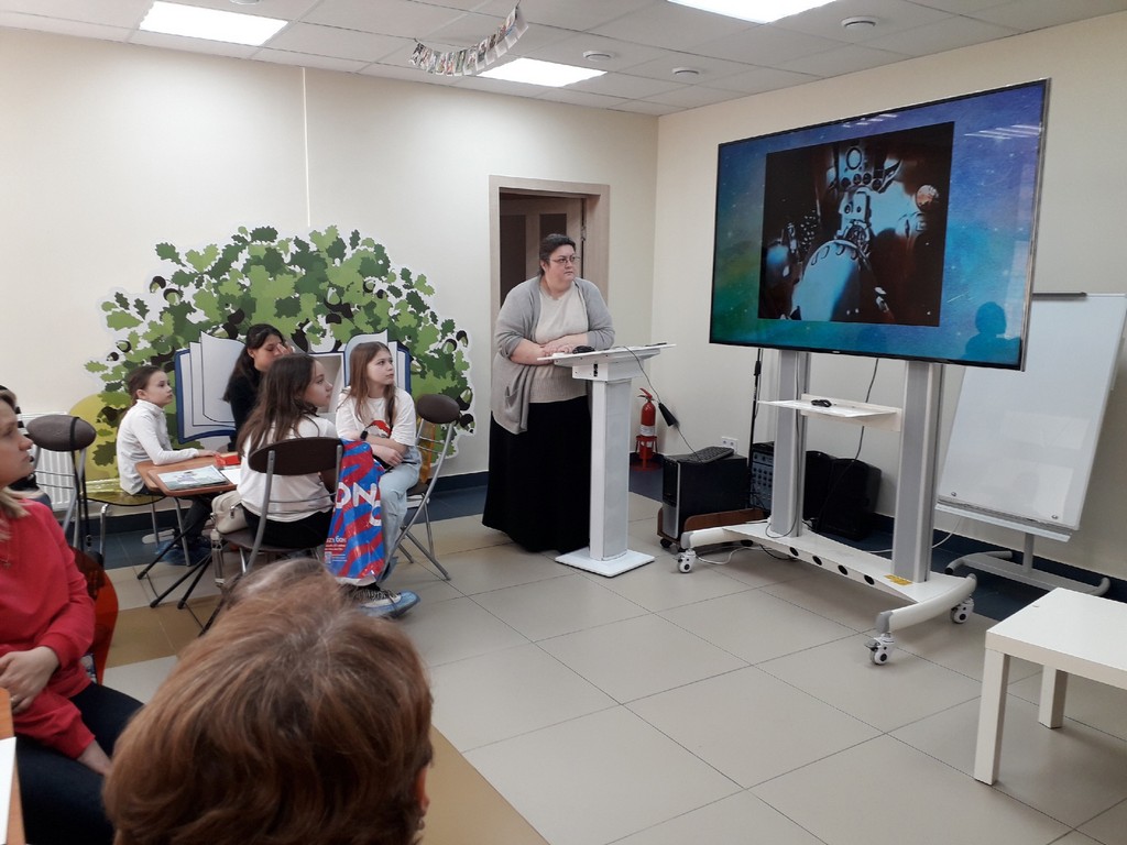 Праздничная встреча «Космическое путешествие»  Семейный клуб «София»