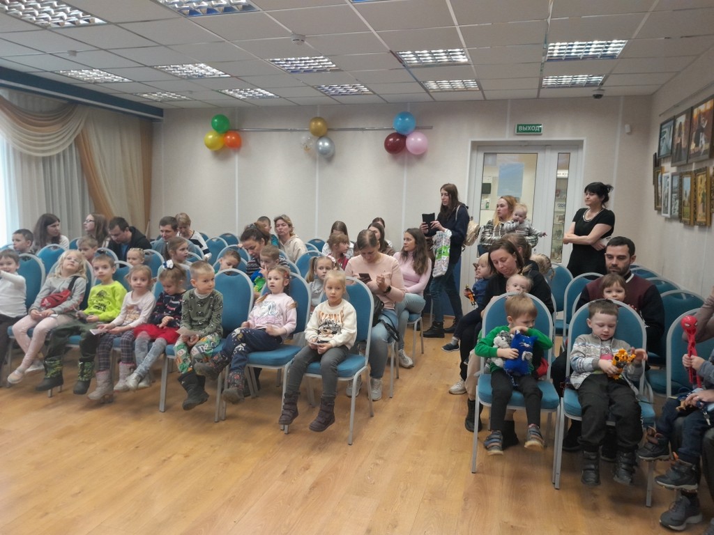 Кукольный детский спектакль «Три веселых гнома»