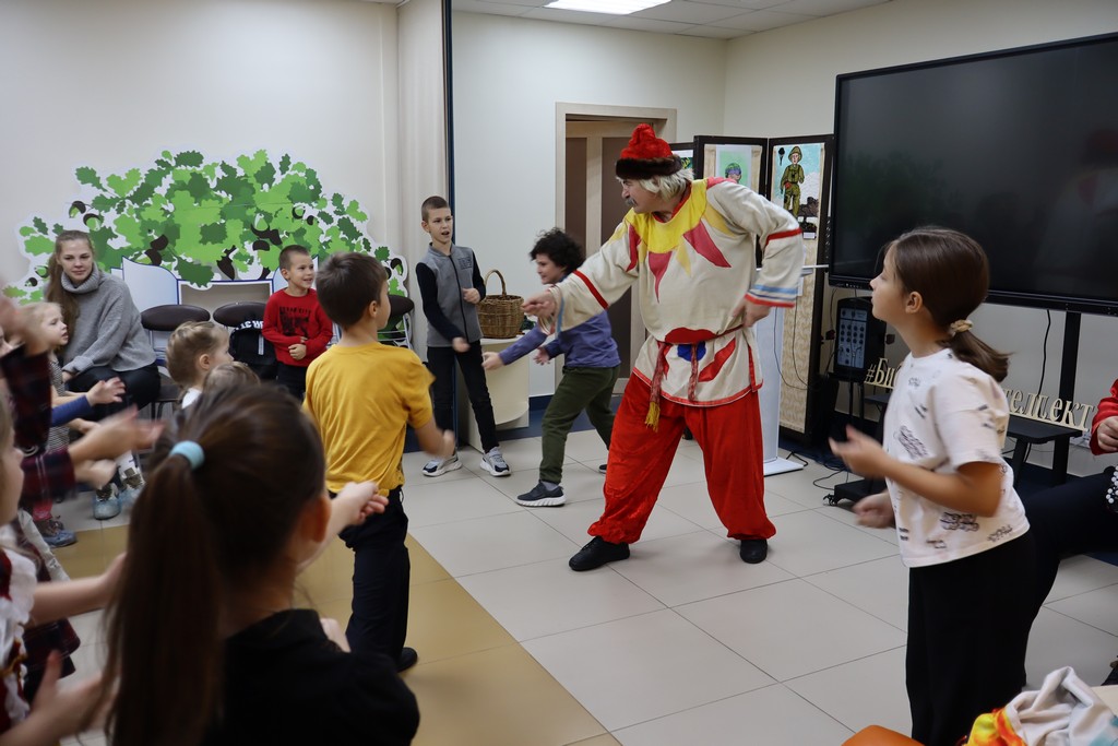 Интерактивное представление театра «Новый ТЮЗ» «Праздник урожая»