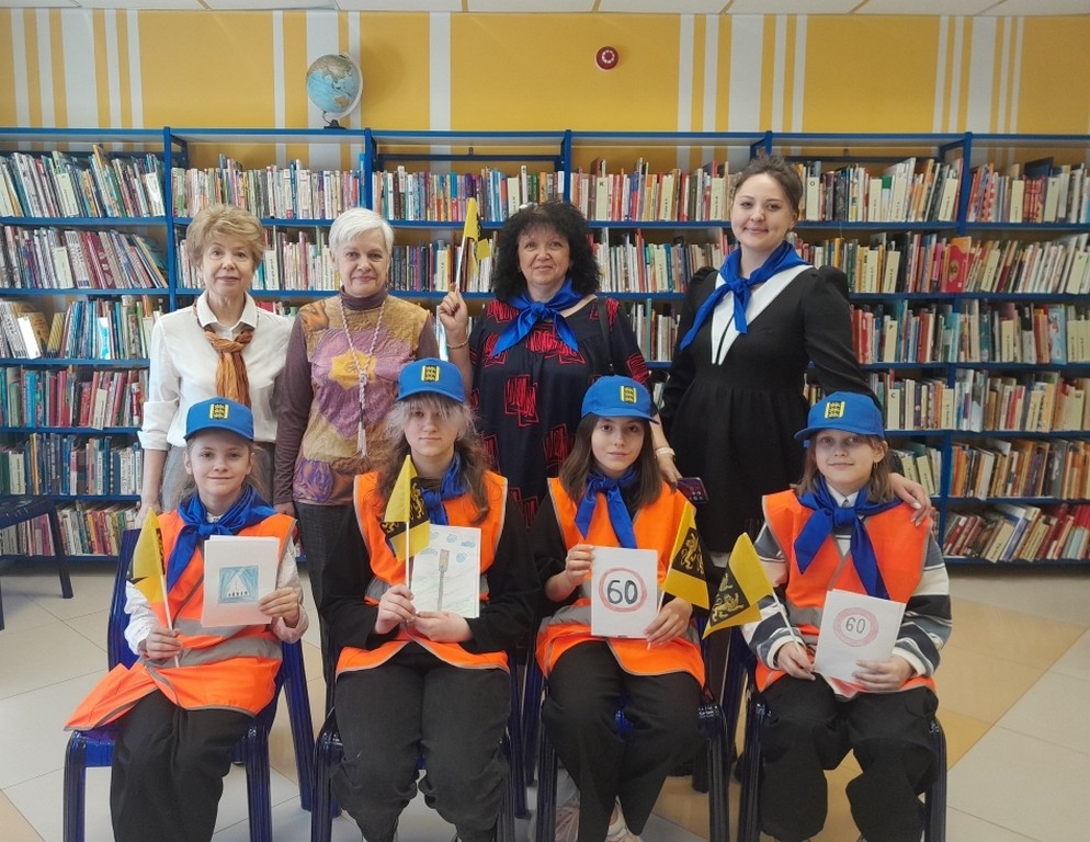 Библиографический урок «Экскурсия в библиотеку»