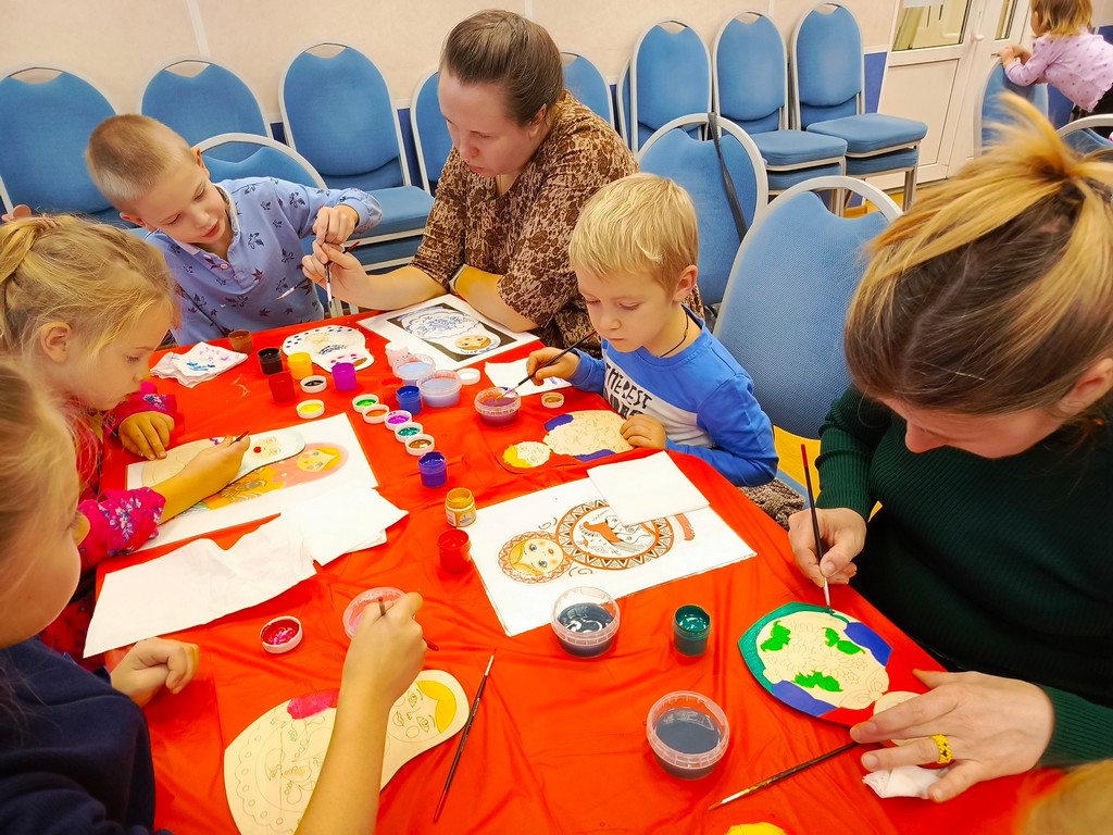 Мастер-класс «Роспись матрёшек»