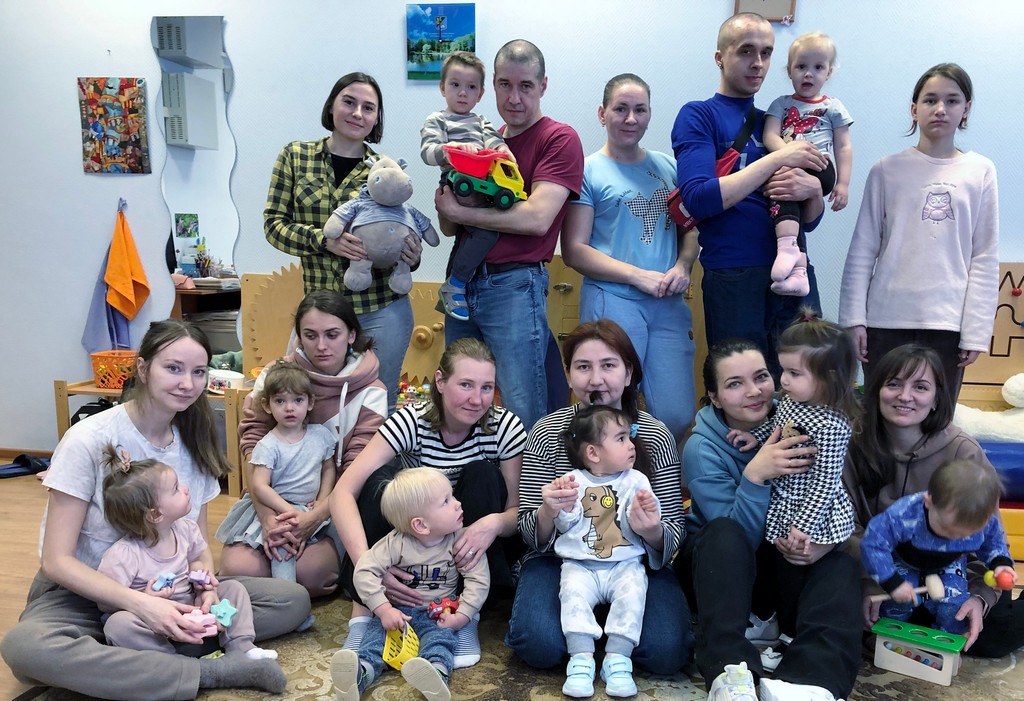 Семейная встреча с мастер-классом «Читаем, играем, растём!»