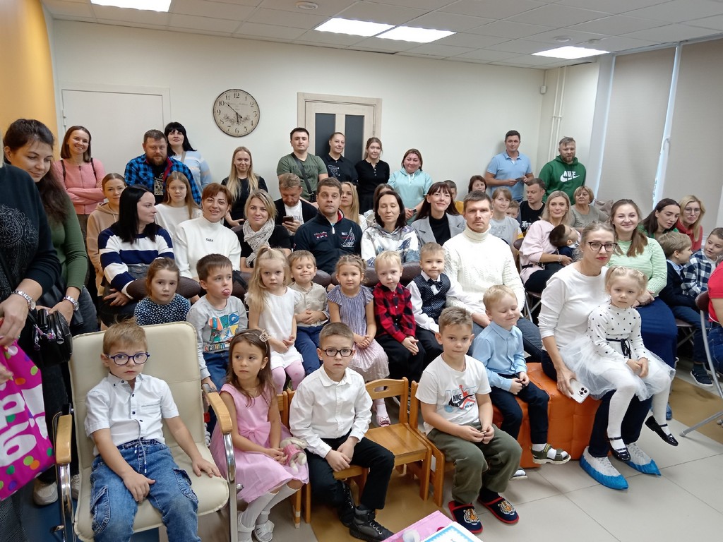 Конкурс чтецов «Мой любимый папа. Стихи о папах и для пап»Конкурс чтецов «Мой любимый папа. Стихи о папах и для пап»