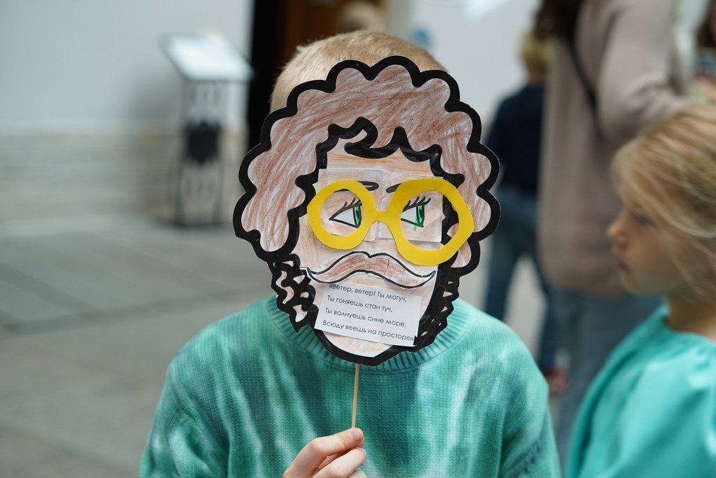 Мастер-класс «Литературный кубизм: Пушкин»