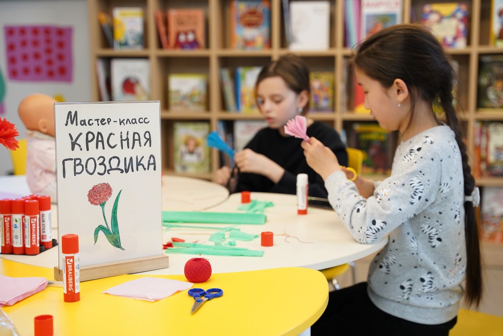 Мастер-класс «Красная гвоздика»