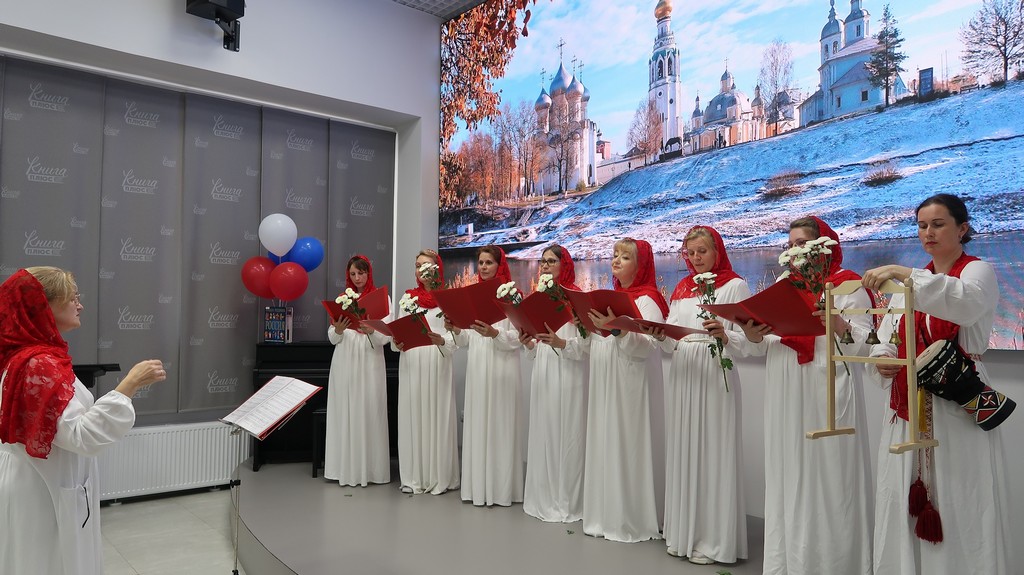 Выступление вокально-хорового коллектива «Агни Парфене»