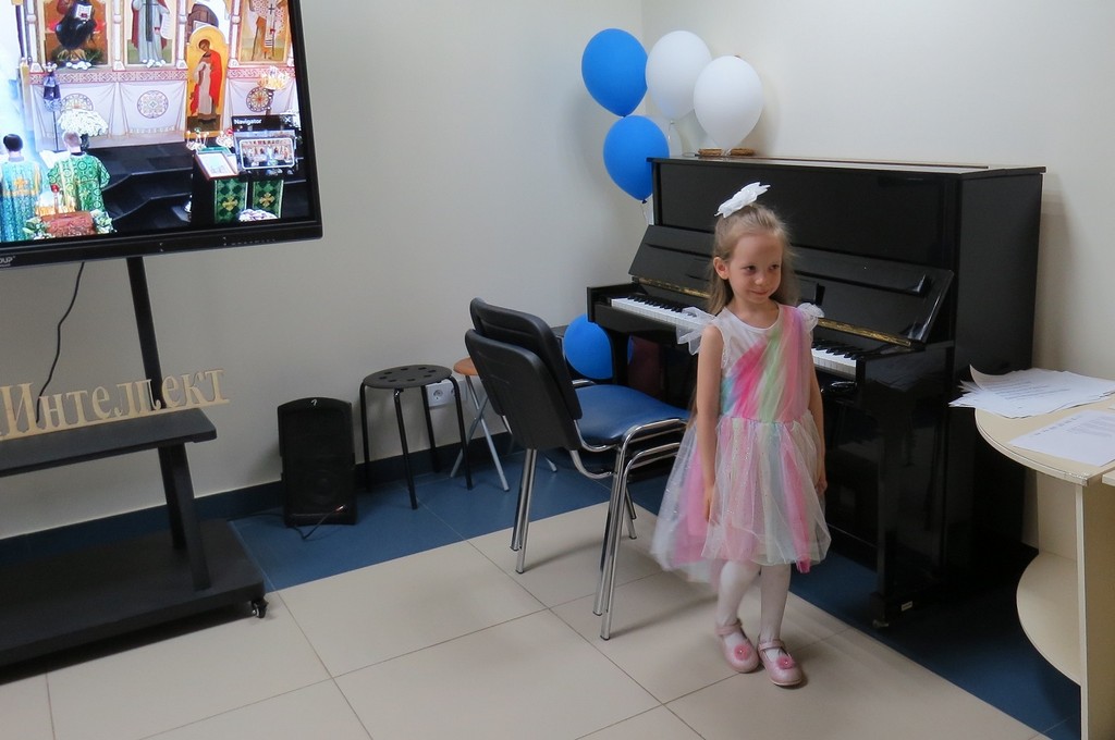 Литературно-музыкальный вечер «Здравствуй, Пасха!»