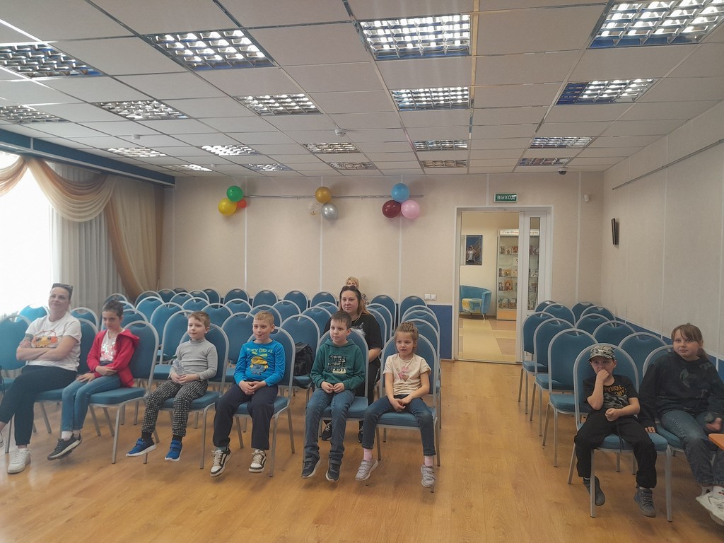 Познавательно-игровая программа «В танце мир с гармонией царят»