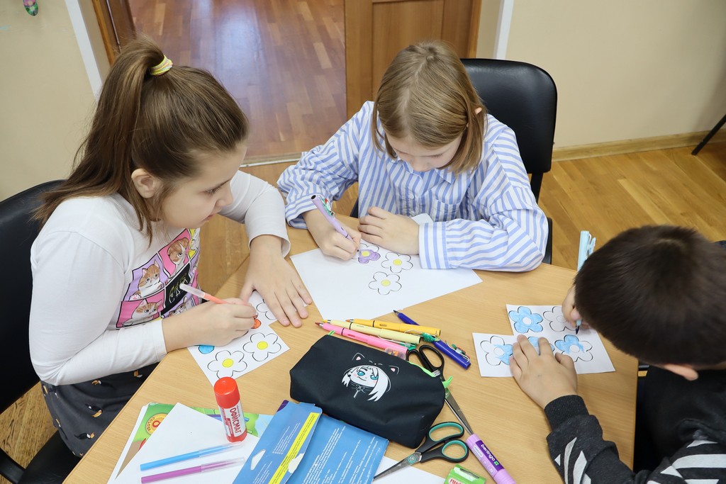 Утренник «Мама, милая мама»