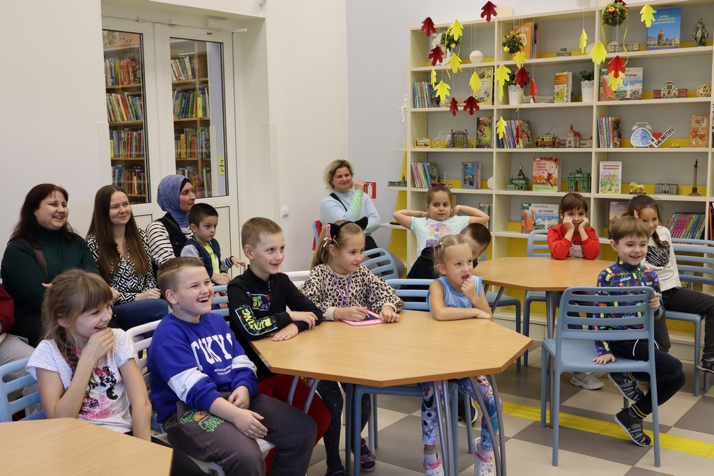 Лекция с мастер-классом «Золотая хохлома»